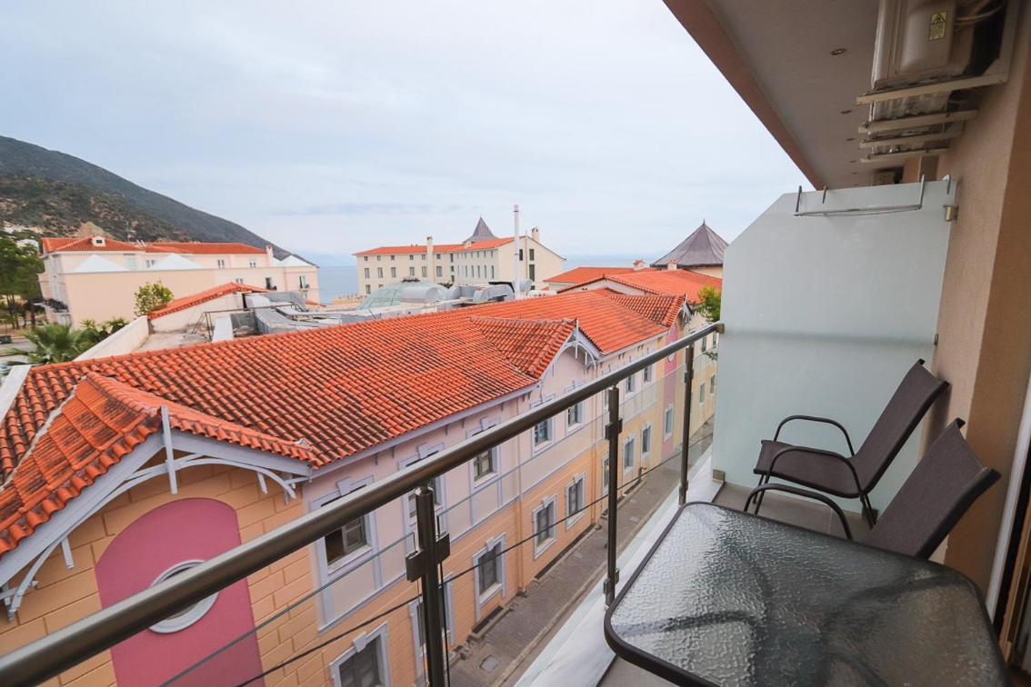 Hotel Banbus Loutra Edipsou  Exterior foto